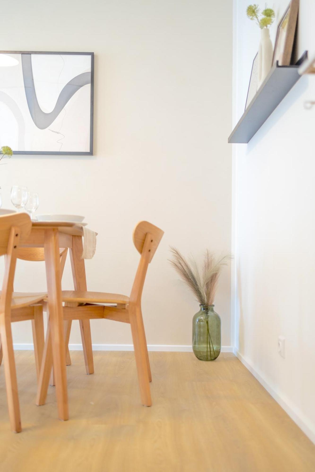 Bright 2br - 8th Floor, Balcony, Free Parking - By Gravity Lägenhet